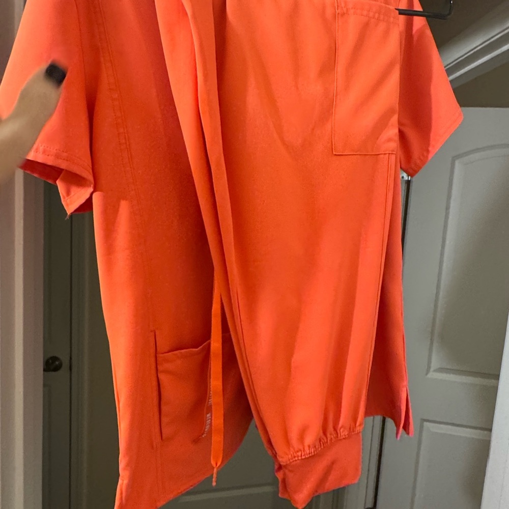 Like new Scub set Jogger pants